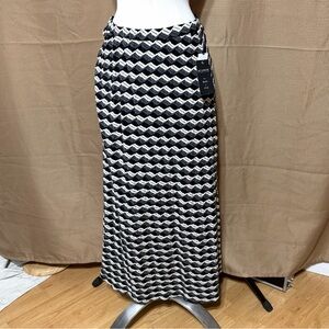 Zac & Rachel Black and White Chevron Maxi Skirt